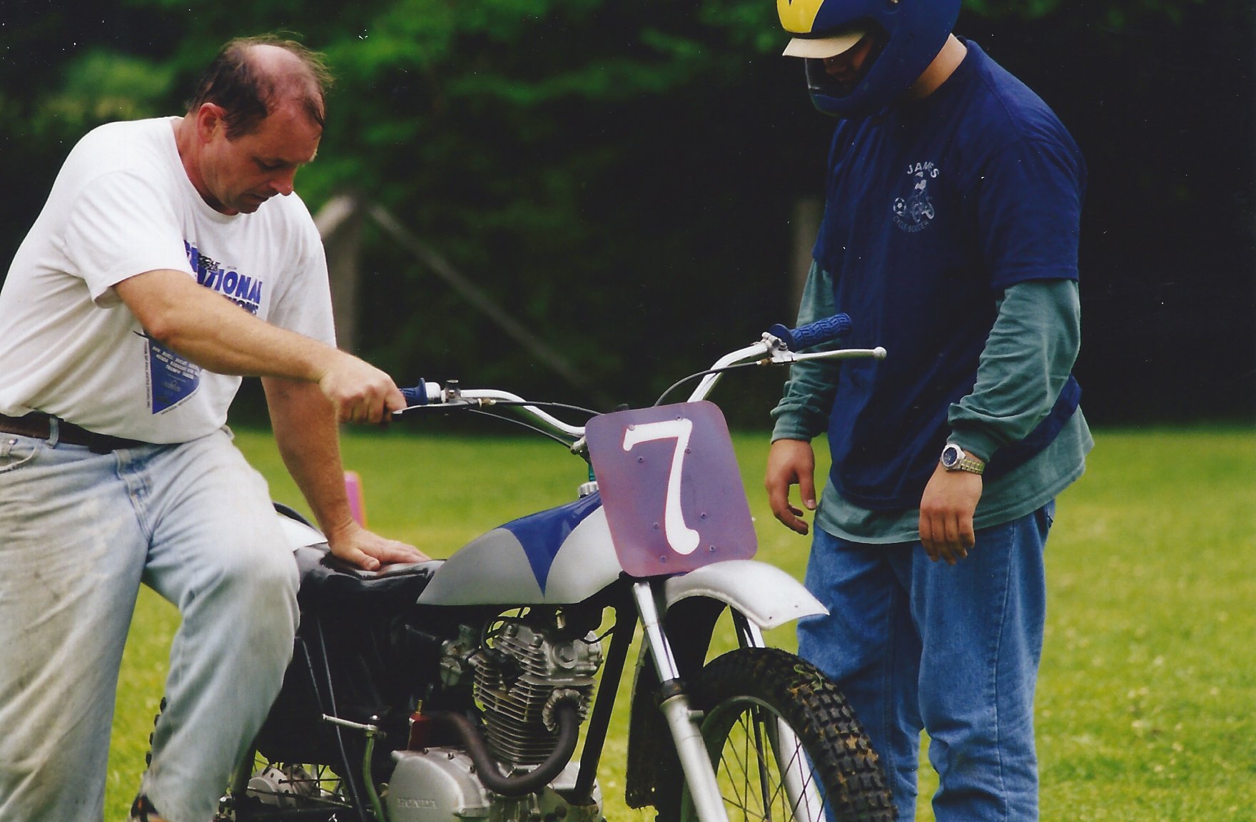 Mobirise Website Builder